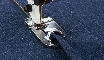 Mynd af Skyrtusaumsfótur 9mm Husqvarna*