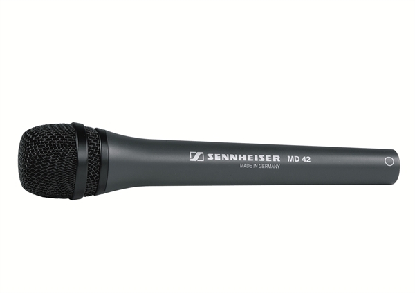 Mynd af Sennheiser MD 42