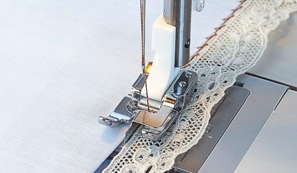 Mynd af Kantfótur með miðjustýringu Husqvarna*