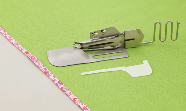 Mynd af Skábandsfótur fyrir Brother CV3550 Coverstitch